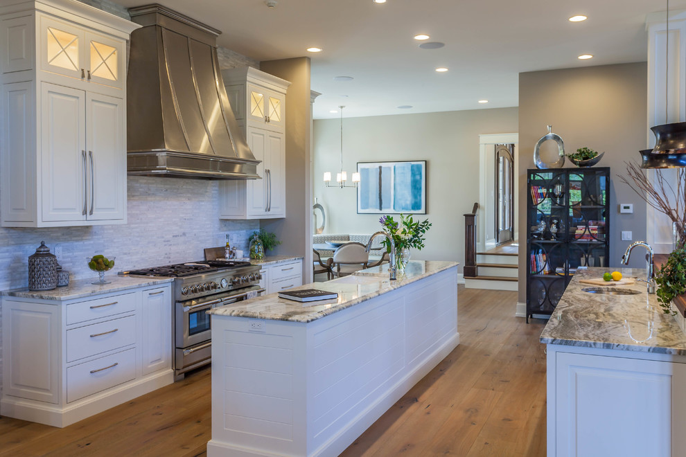 Transitional kitchen photo in Grand Rapids