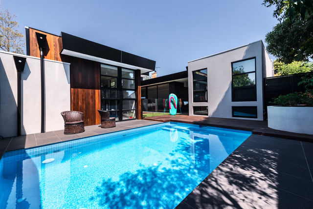 Beaumaris Project – A Holistic Approach Delivers A Healthy Home. retro-pool