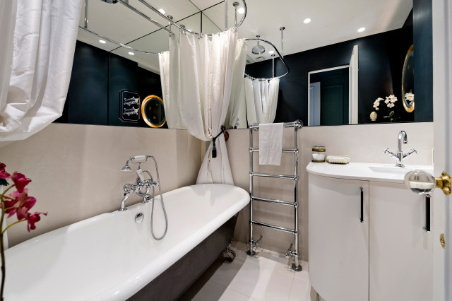 AG Maisonette eclectic-bathroom