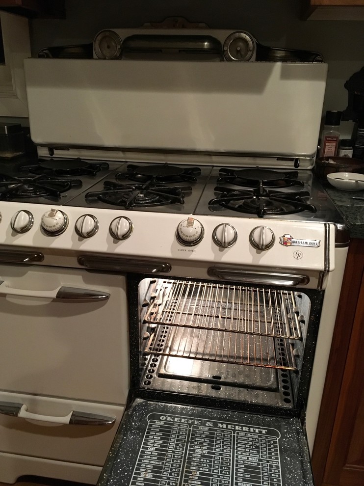 1947 O’Keefe and Merritt oven