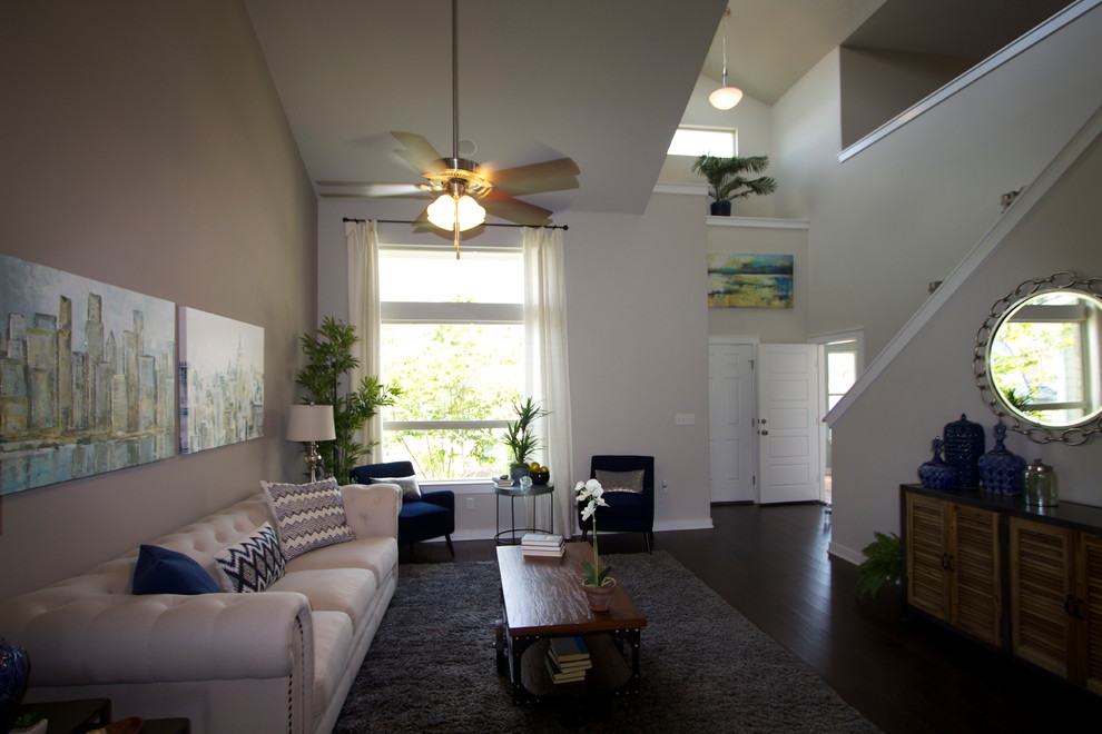 Home design - eclectic home design idea in Austin
