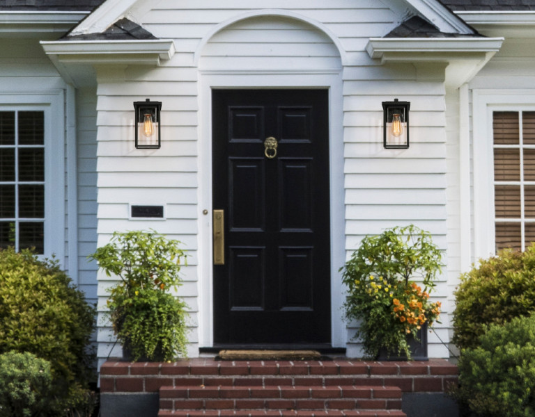 Refresh Your Summer Curb Appeal