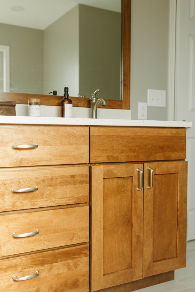Home design - transitional home design idea
