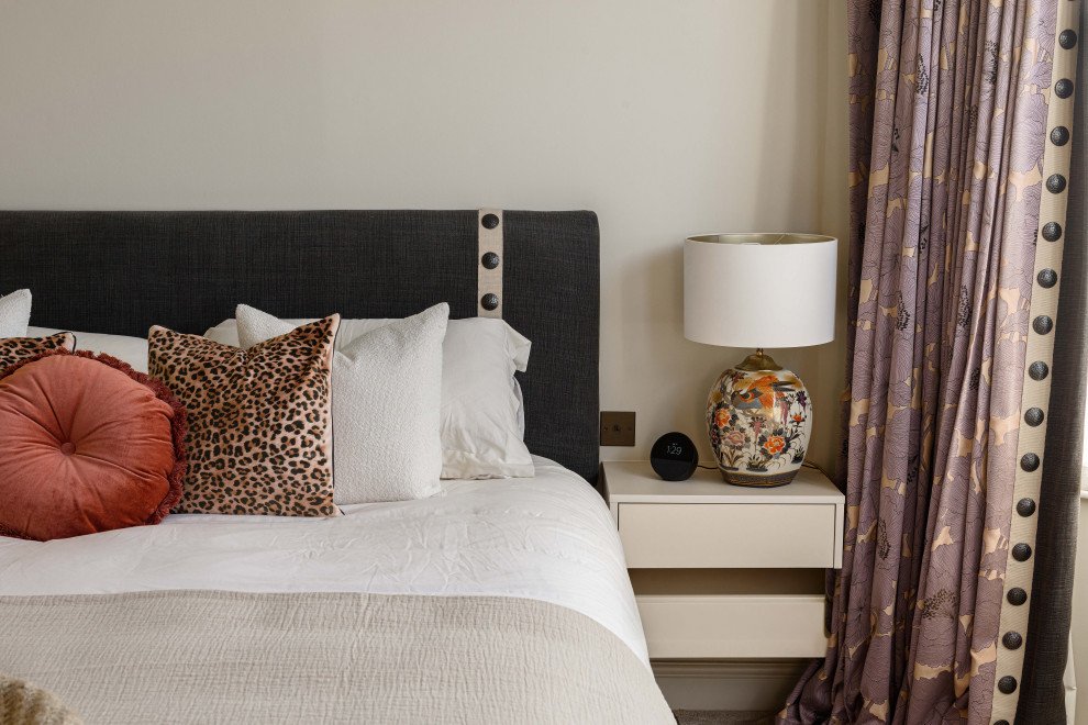 Contemporary Traditional London House- Rabin House