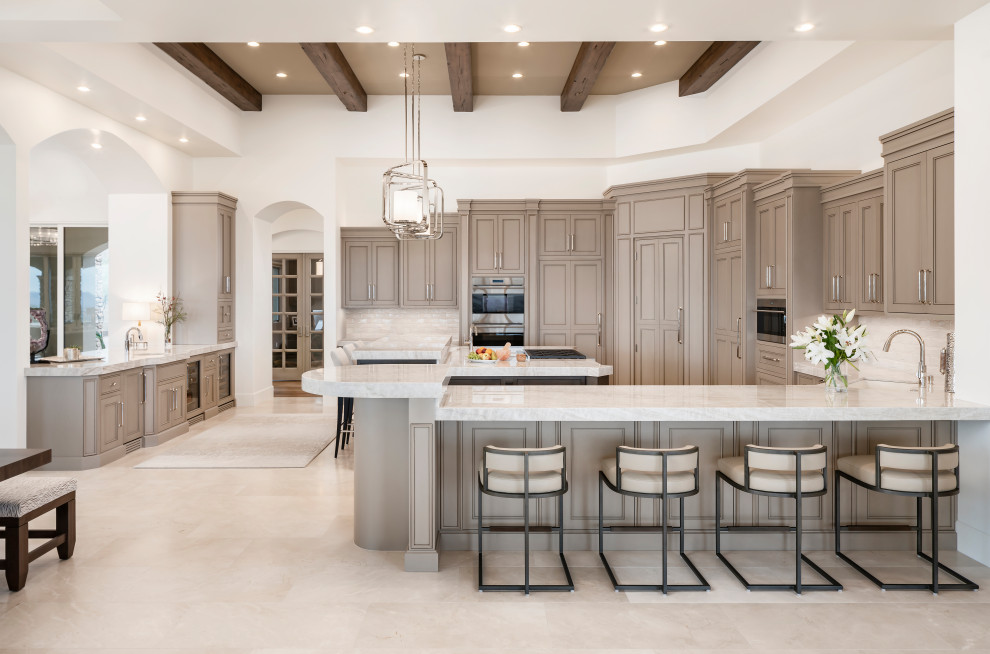 Kitchen - transitional kitchen idea in Phoenix