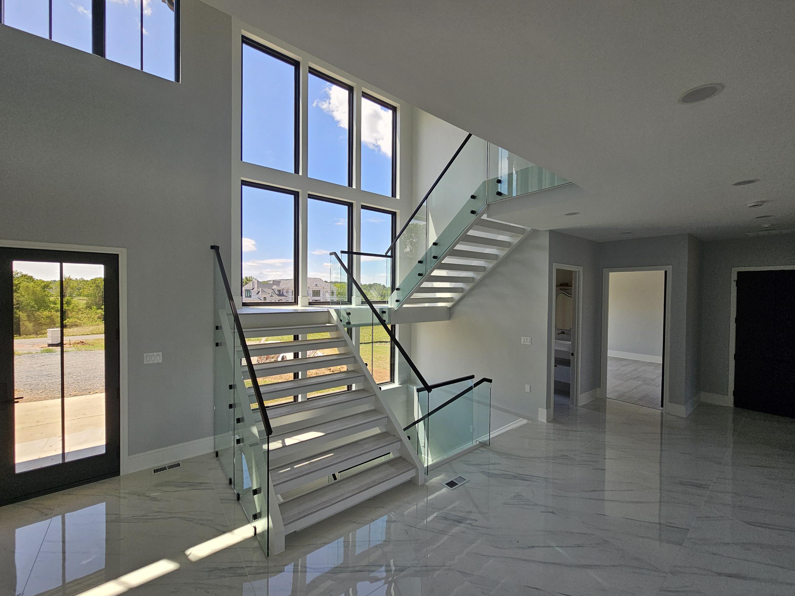 125_Modern Open Rise Stair with Glass Balustrade, Aldie, VA 20105