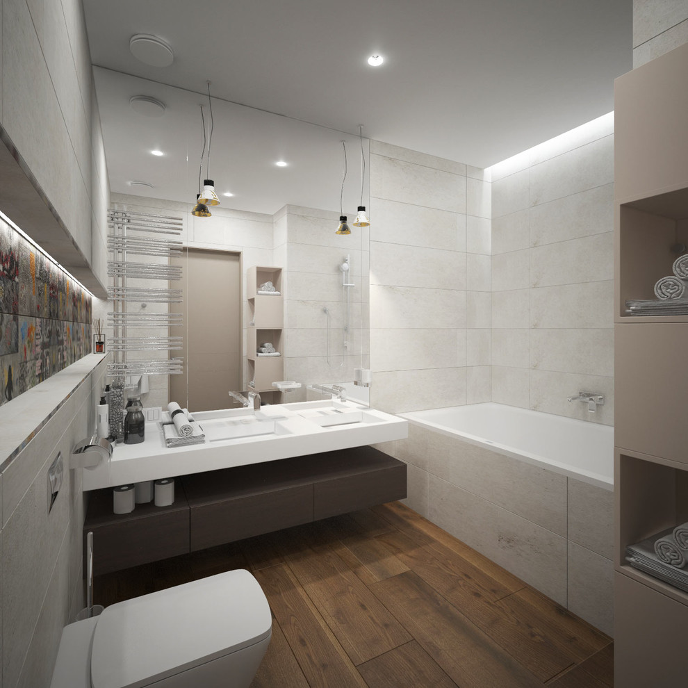 НА СЕДЬМОМ ЭТАЖЕ