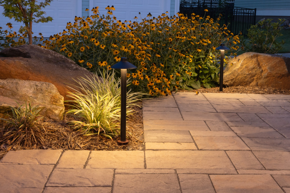Design ideas for a craftsman landscaping in Charlotte.