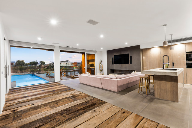 Clipper Quay contemporary-vardagsrum