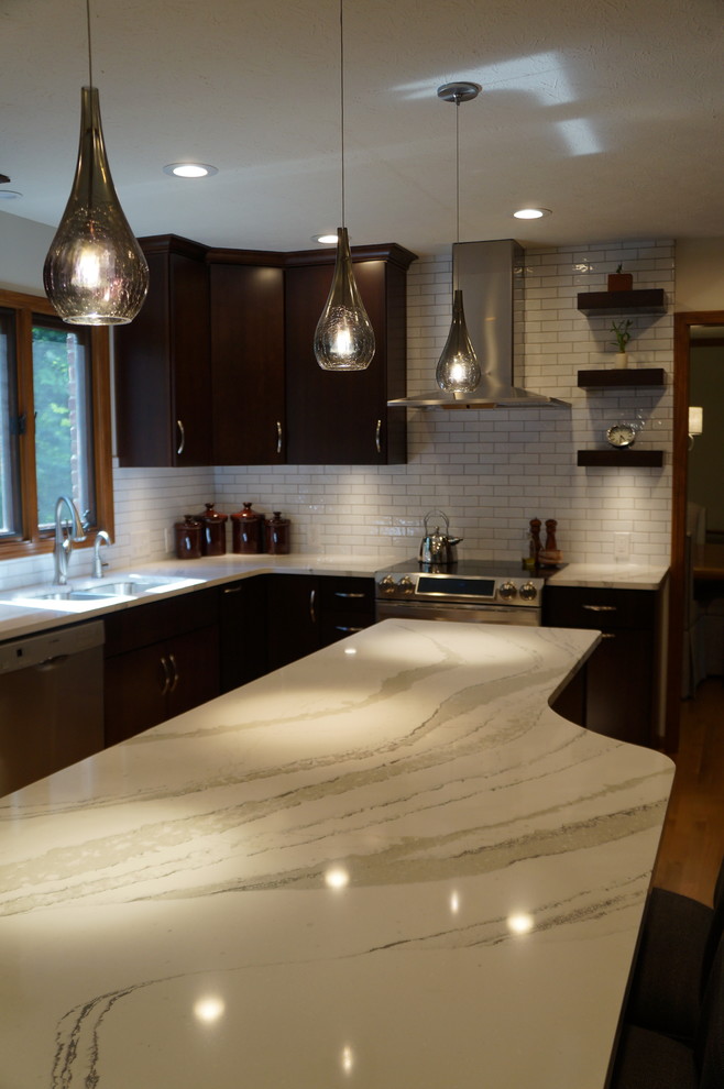 Transitional kitchen in Indianapolis.