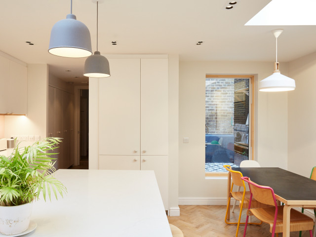 kitchen / dining / breakfast bar contemporary-koek