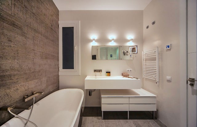 Eixample Appartment modern-badezimmer