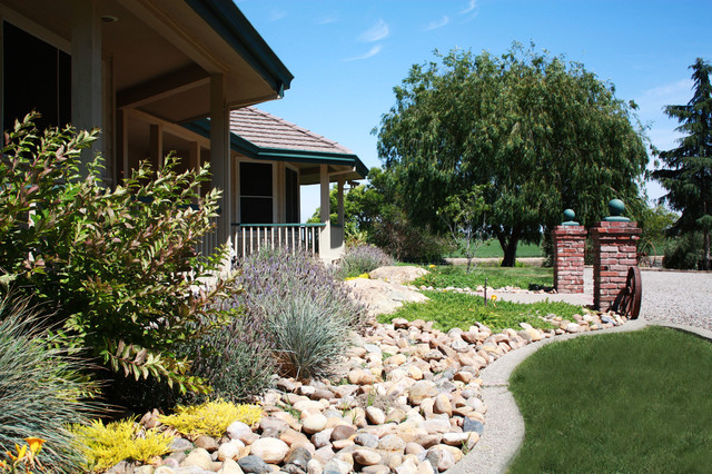 Sprawling Country Ranch