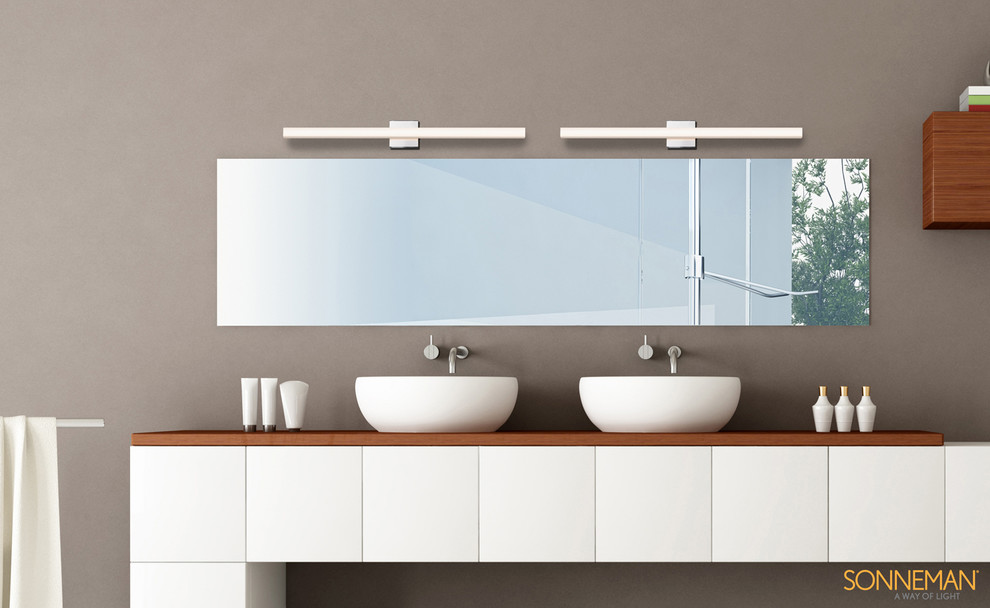 Design ideas for a contemporary bathroom in New York.