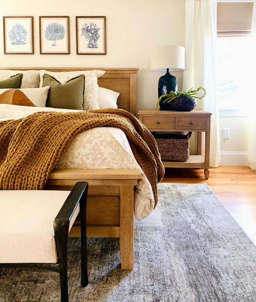 Neutral cozy decor