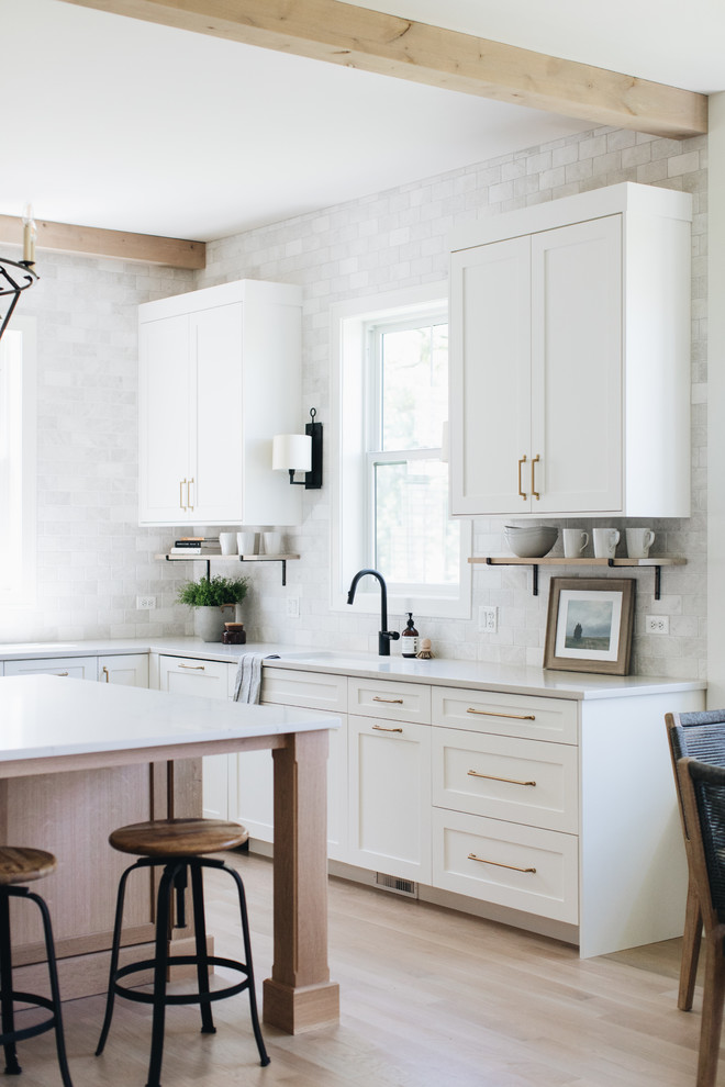 Inspiration for a transitional kitchen remodel in Chicago