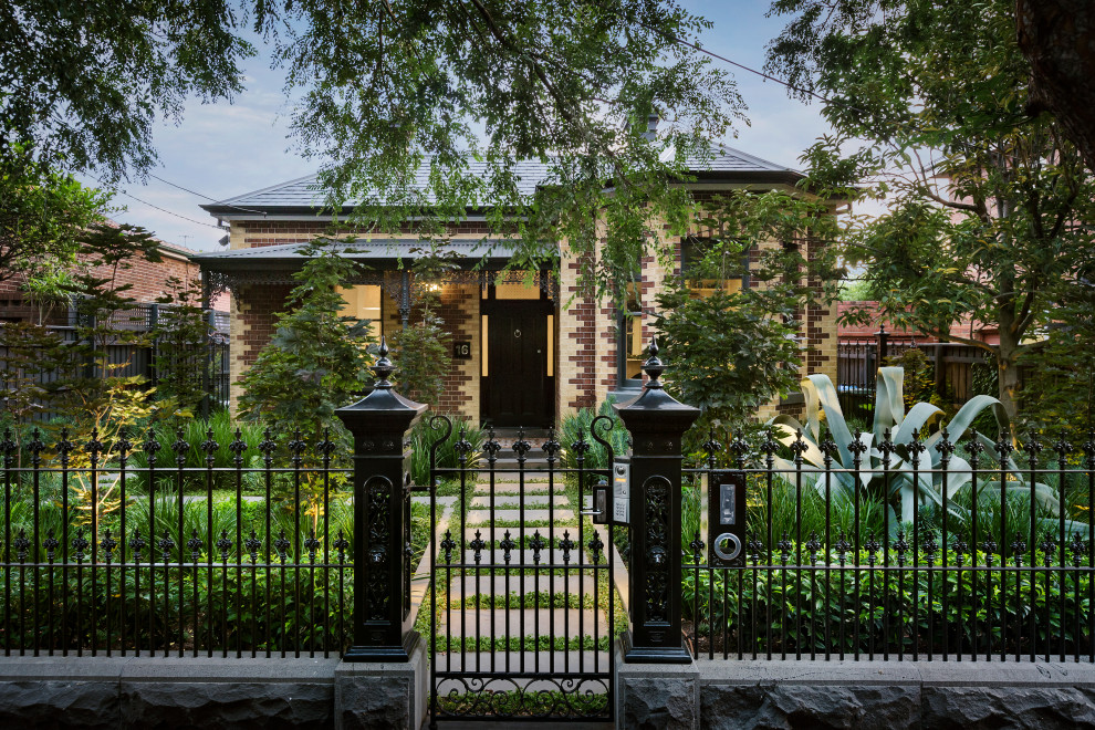 Photo of a traditional house exterior in Melbourne.