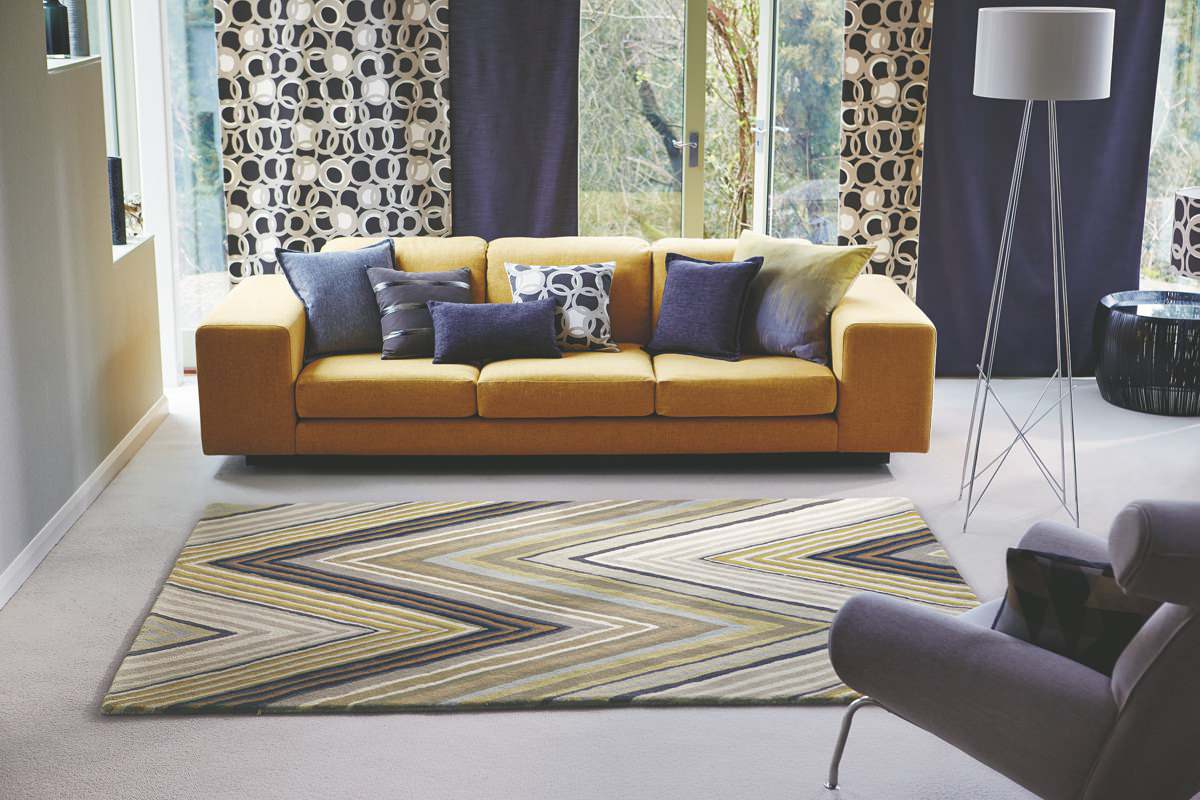 Фото ярких современных ковров в интерьере