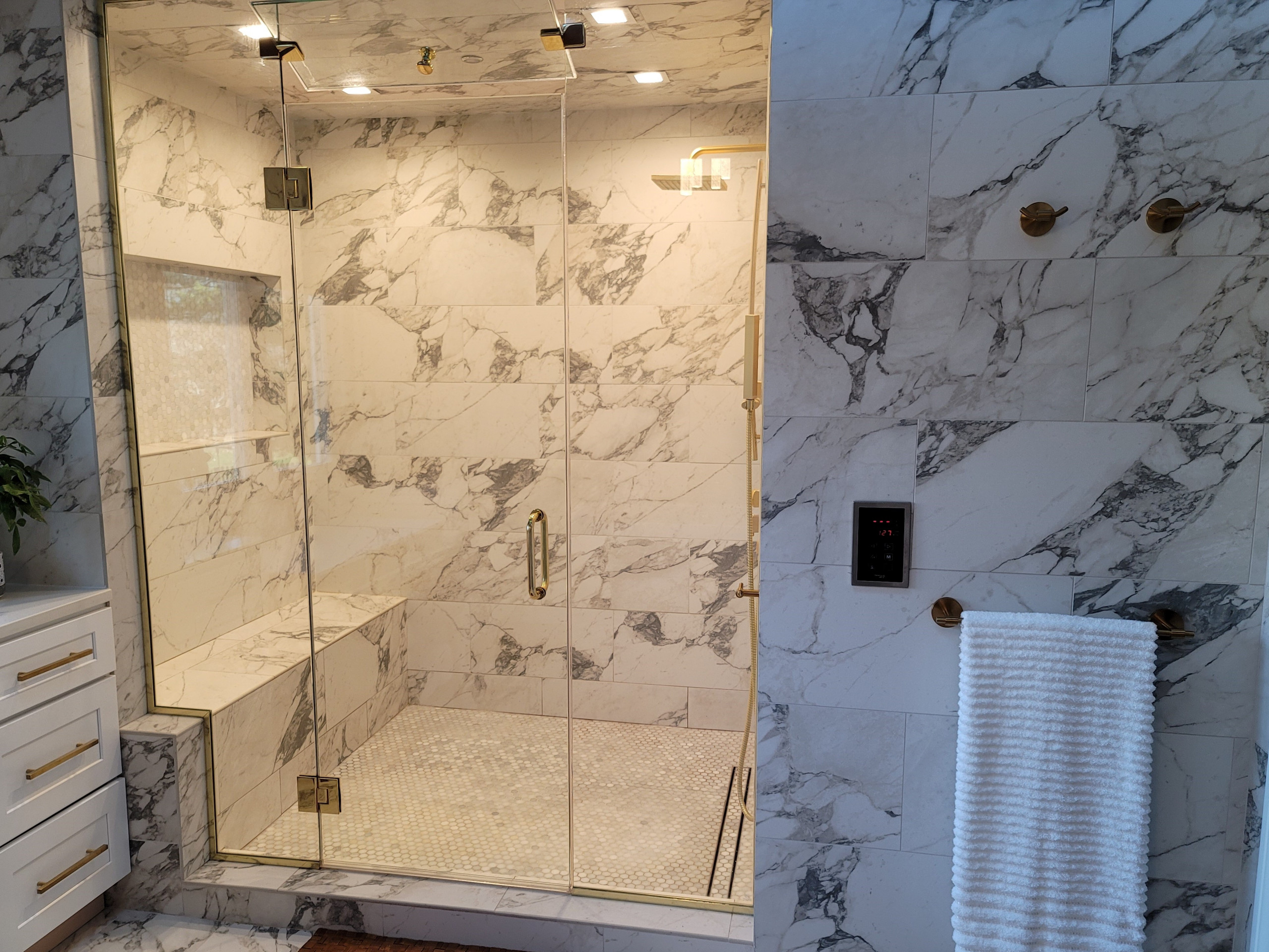 Dream white Bathroom