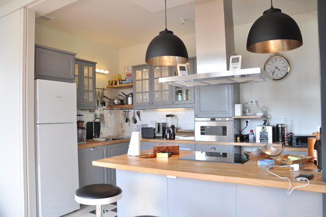 L'il&ocirc;t central de la cuisine am&eacute;ricaine modern-kueche