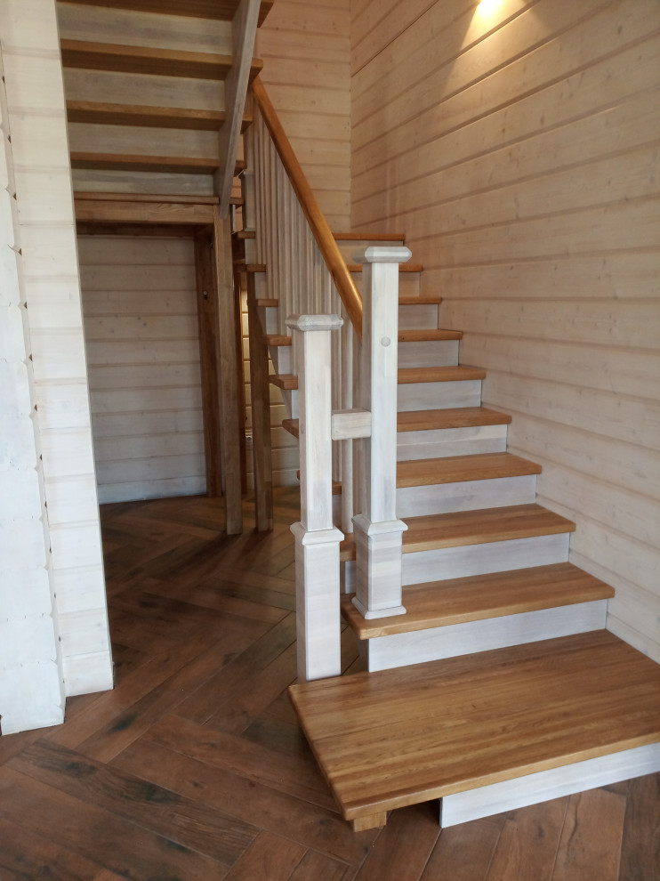 Лестница из дуба