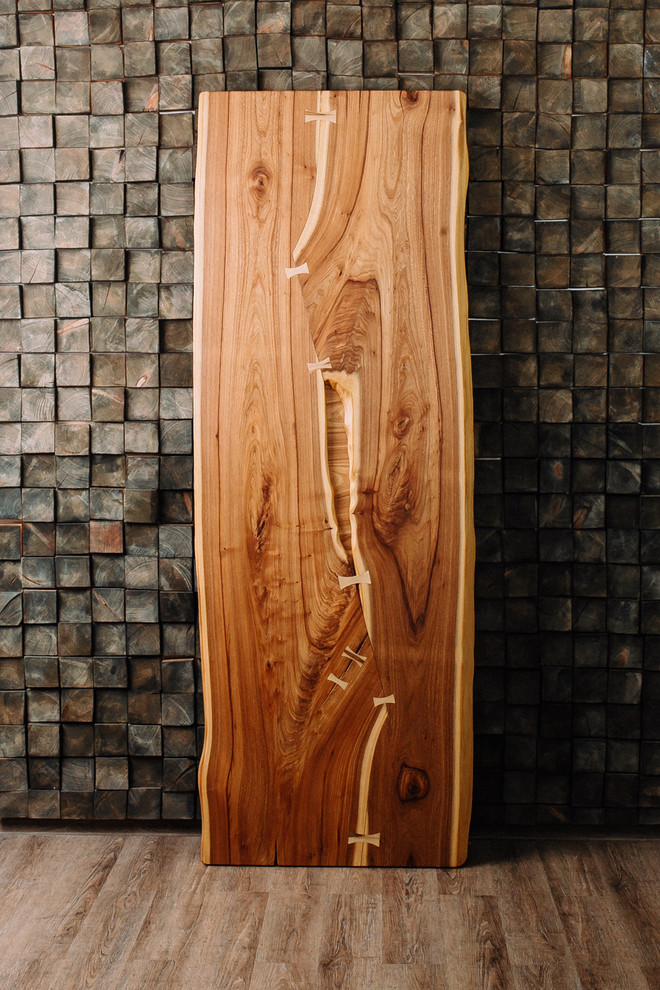 Авторский стол из вяза "Wood & Stone"