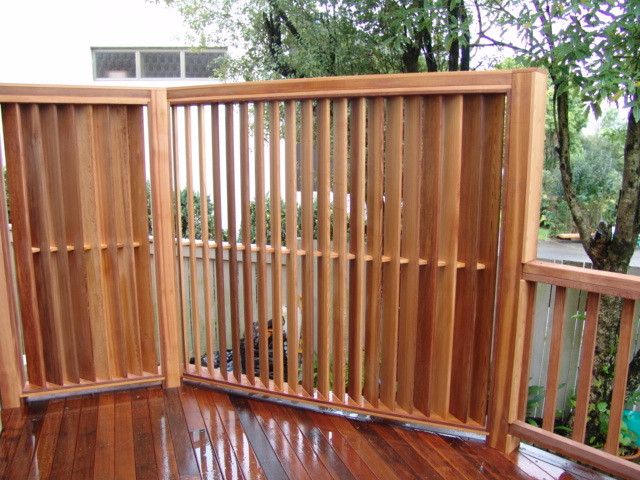 EXTERIOR trendy-veranda
