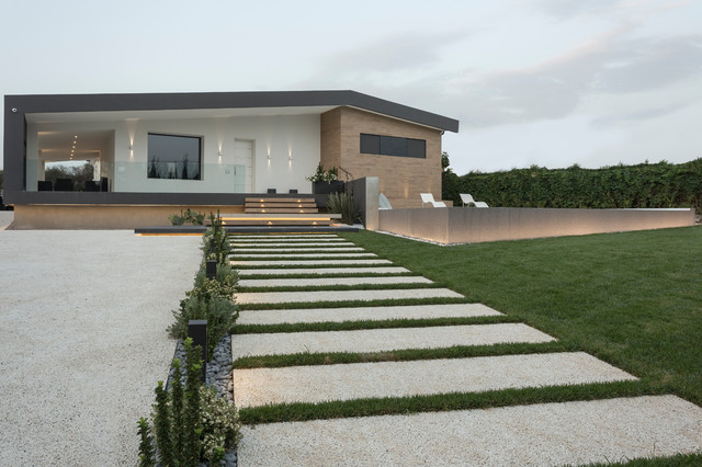 Villa LC contemporary-exterior