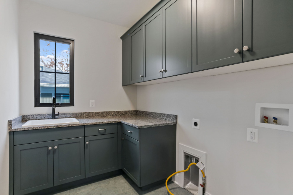 Modern Farmhouse Rochester II