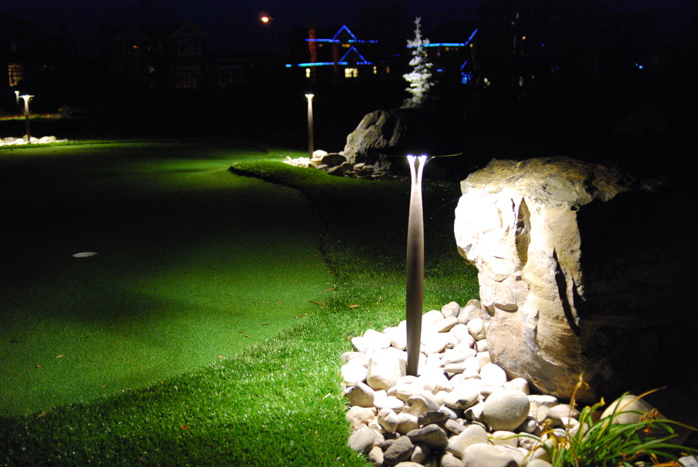 This is an example of a mid-sized rustic front yard garden path in Calgary.