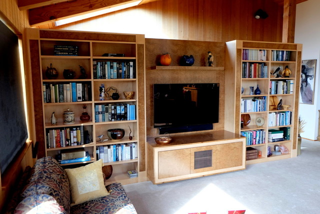 Sea Ranch Living Room Bookcase and Entertainment Wall moderne-hjemmekontor