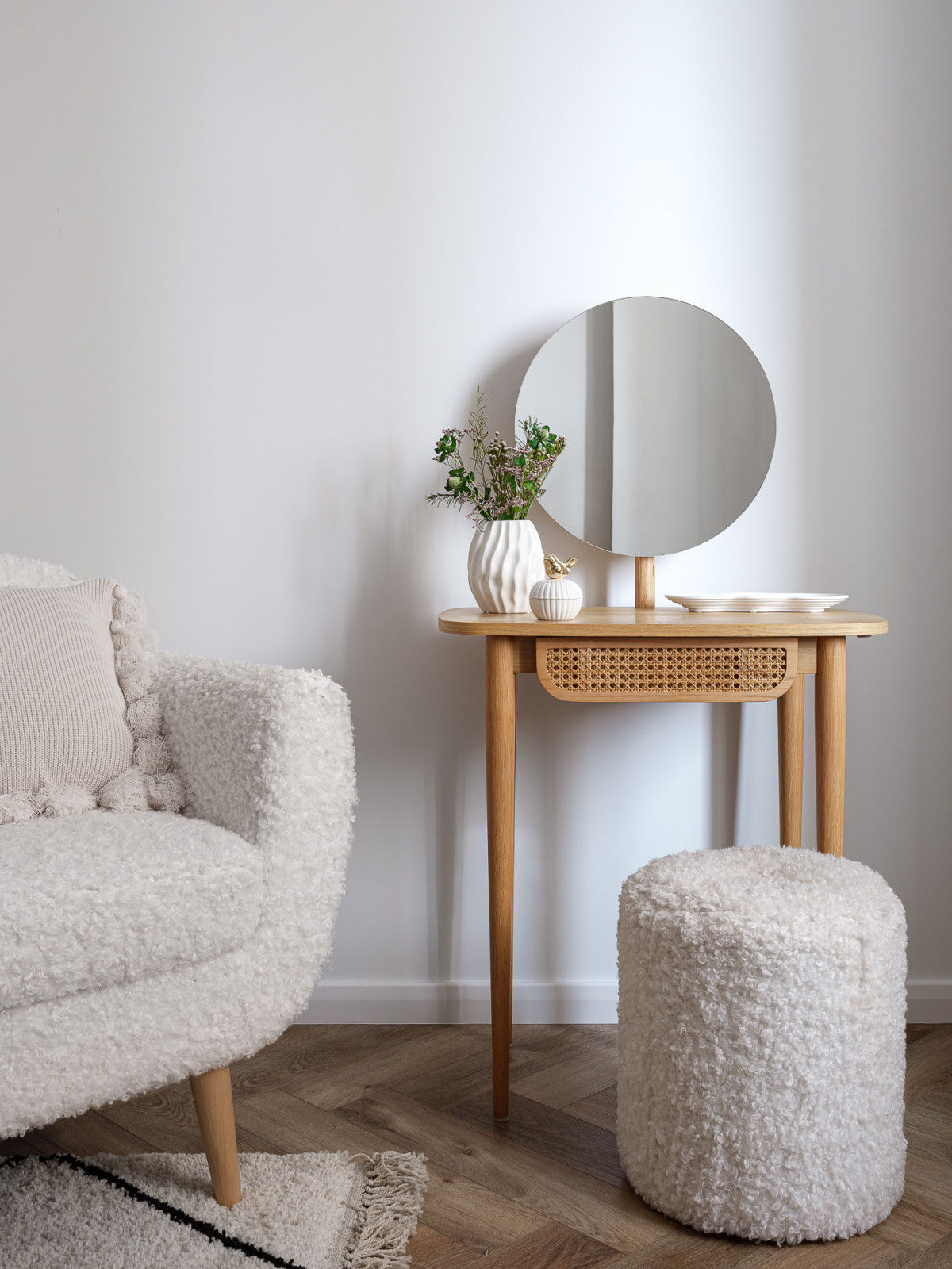 Панферова, 77 м2