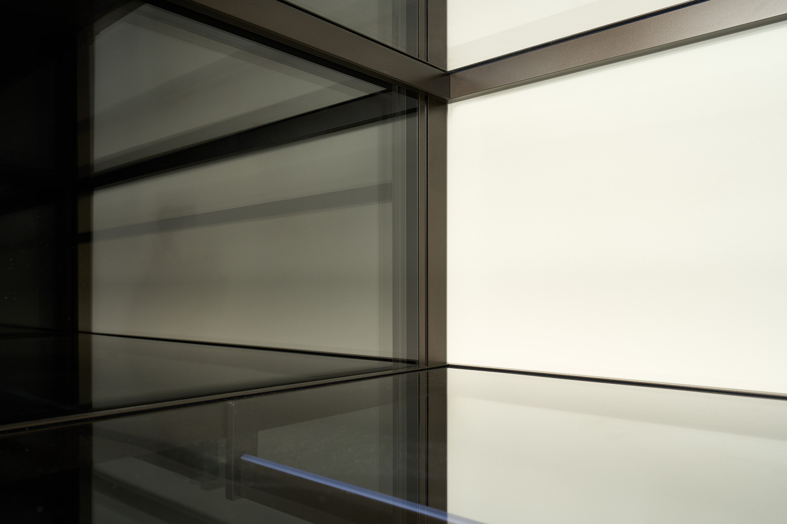 Леонтьевский переулок