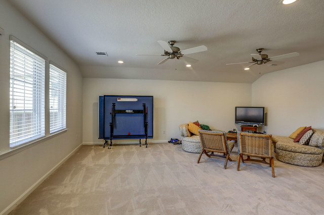 Garage Conversion/game room klassisch-kinderzimmer