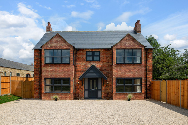 Barn Conversion contemporary-fasad