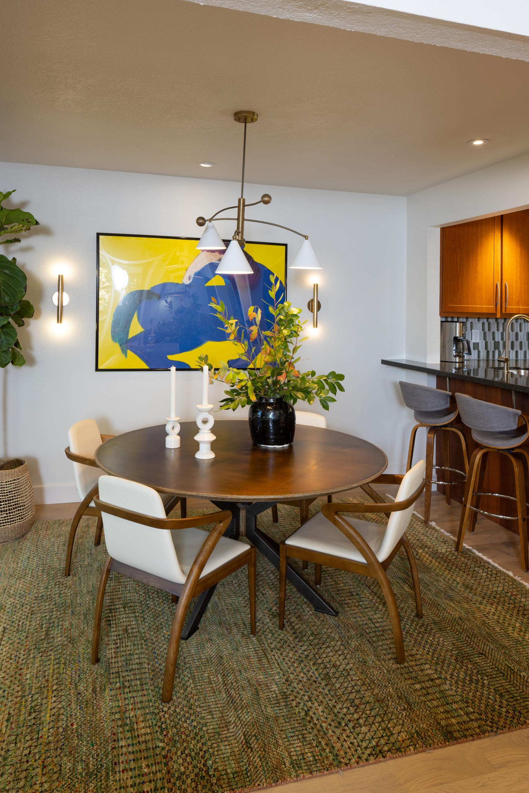 Mid-Century Among the Oaks Condo