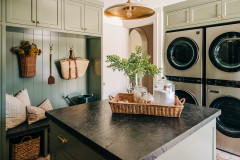 5 Stylish and Hardworking New Laundry Rooms