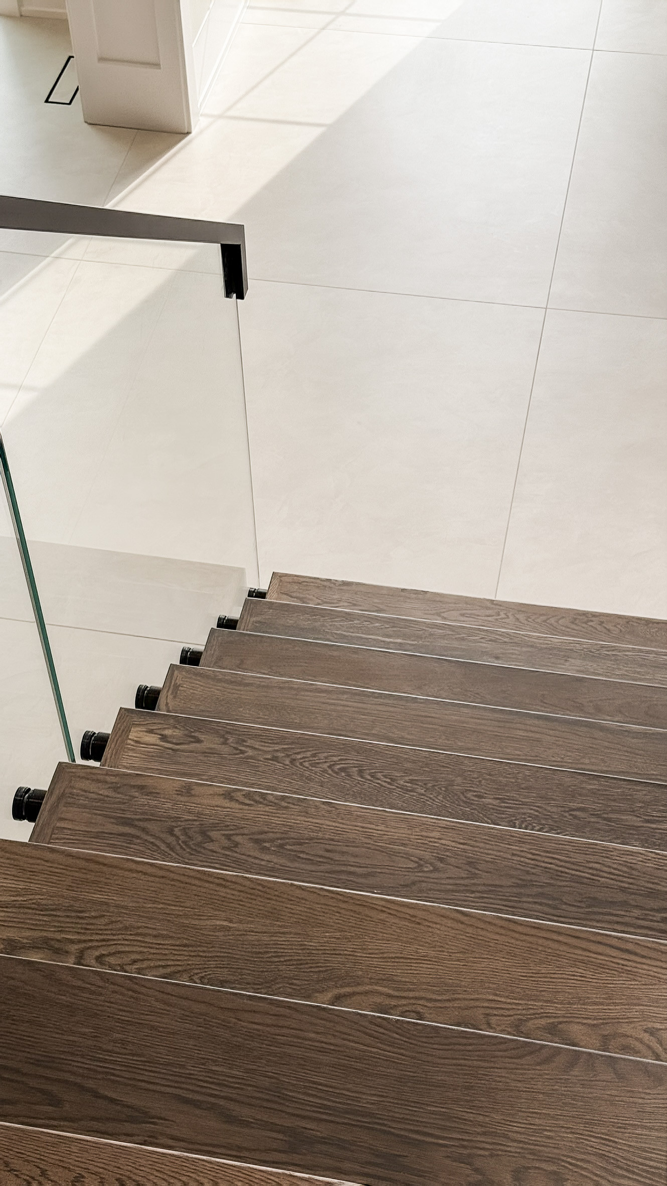 Project #159 | Modern Foyer Stair with Stand-off Glass Railing