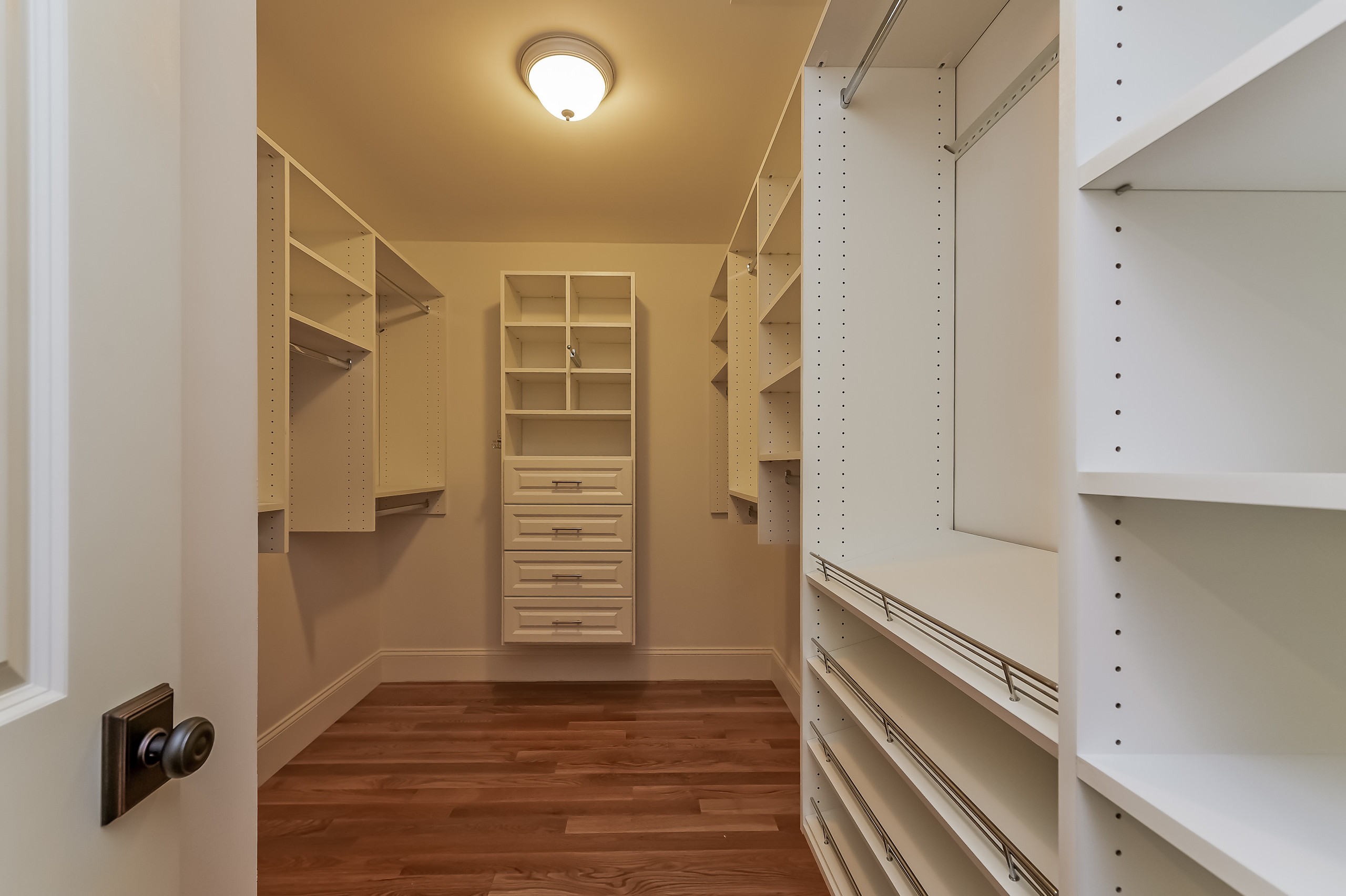 Walk in Closet