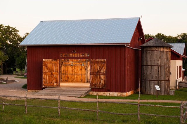 Larue Homestead Barn American Traditional Shed Austin By