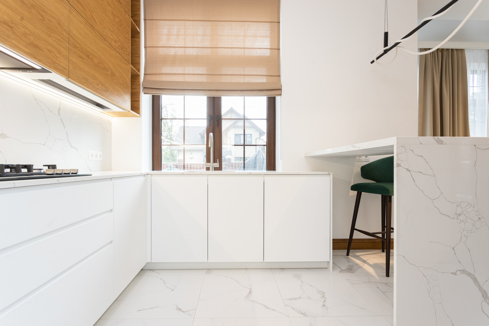 Шпонированная кухня в Зеленоградске