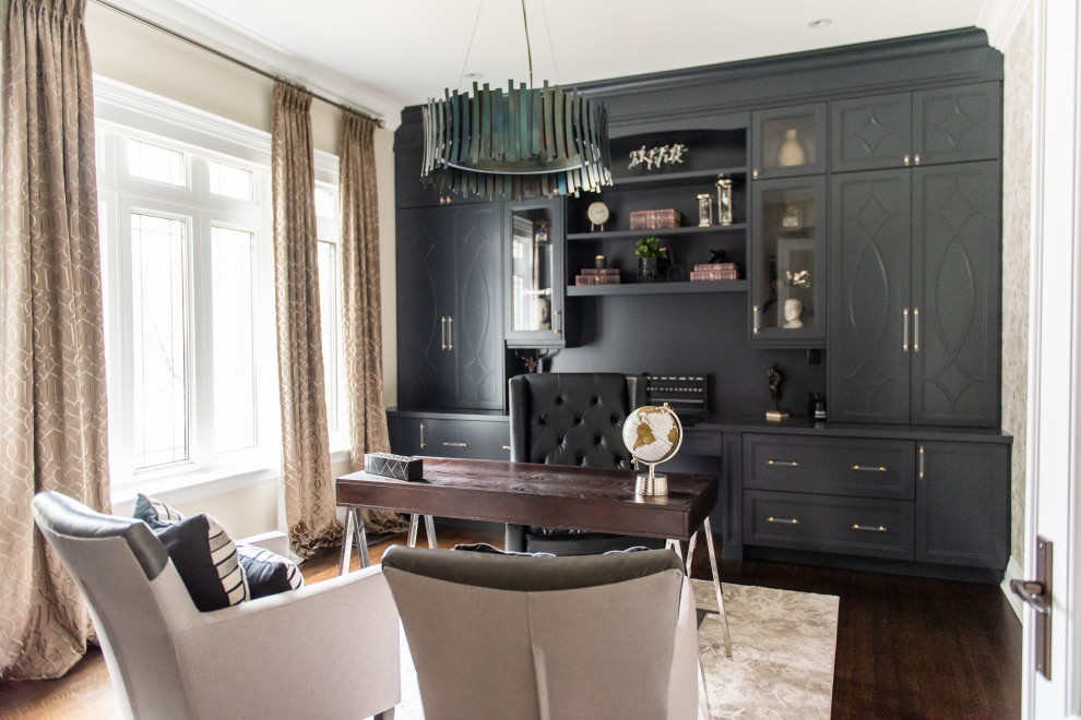 Home design - transitional home design idea in Toronto