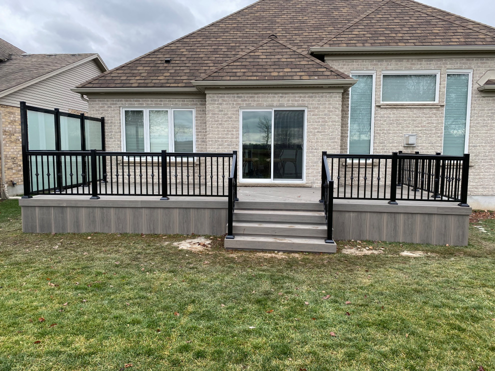 Clubhouse PVC Deck with Aluminum Railings & Frosted Glass Privacy