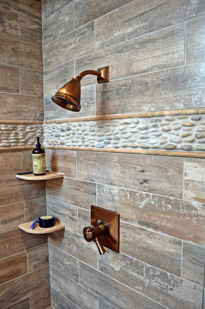 Home design - rustic home design idea in Denver