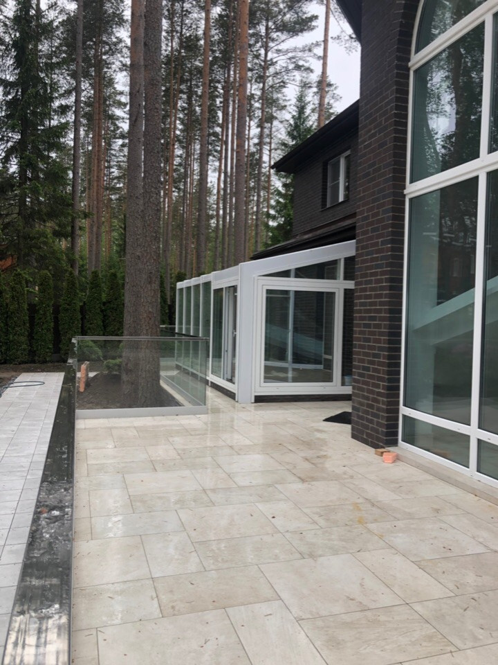 Зимний сад белый