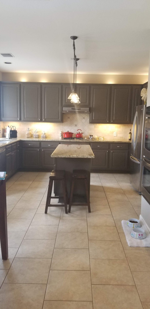 Katy (Kelliwood) Kitchen - Before