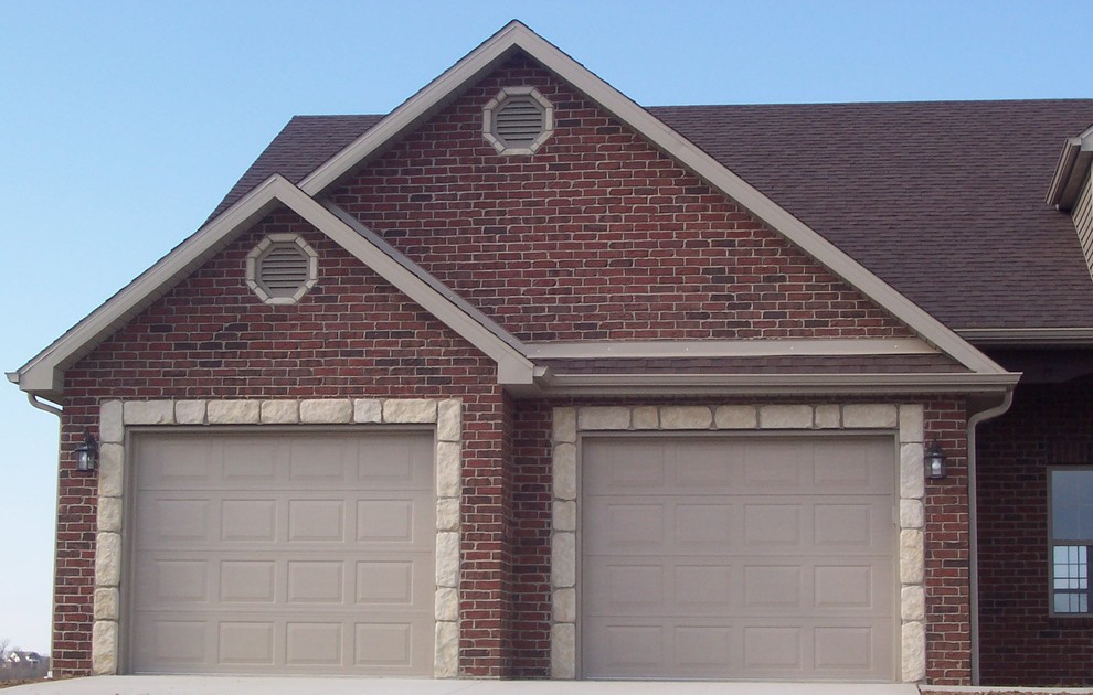This is an example of a transitional garage in Kansas City.
