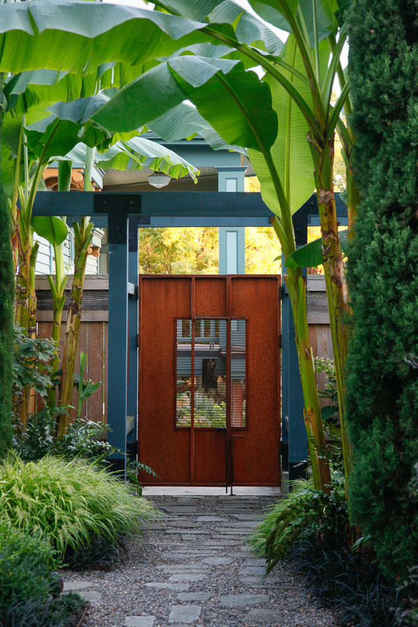 Photo of a modern home design in Portland.