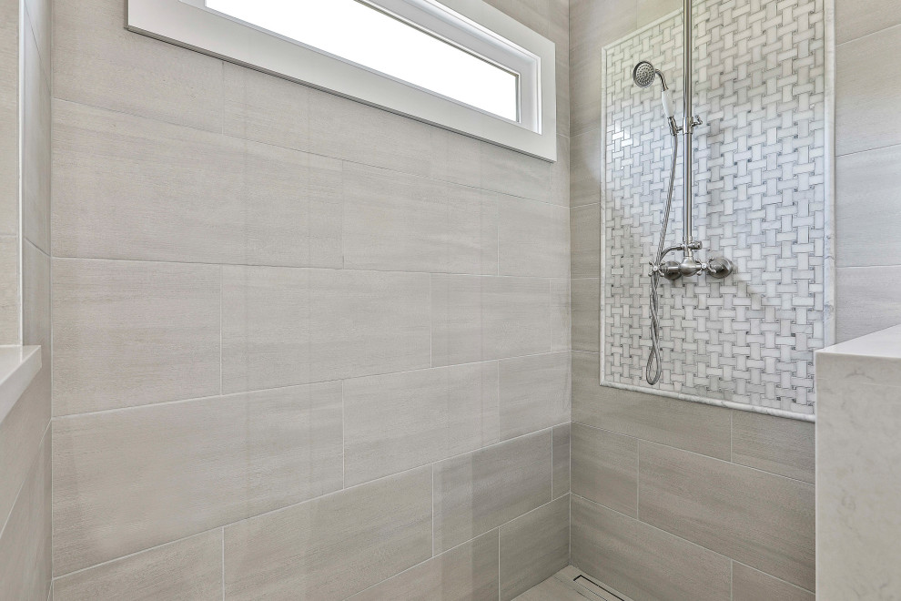 Thomas family Master Bath and closet
