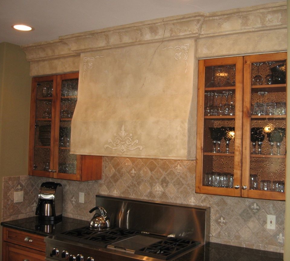 Example of a transitional kitchen design in Miami